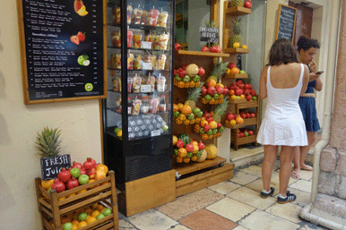 corfou magasin en 2024